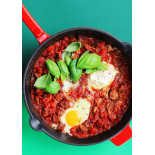 Kiełbaski, parówki i kaszanki - Roślinna Kiełbaska klasyczna - 180g - produkt 2