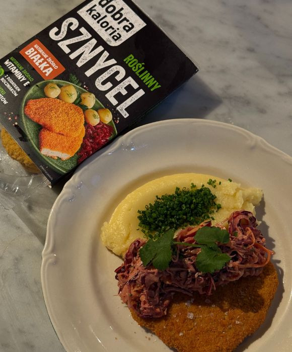 Roślinny sznycel Dobra Kaloria – klasyk, który zaskakuje bez mięsa