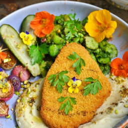 Roślinny sznycel Dobra Kaloria – klasyk, który zaskakuje bez mięsa