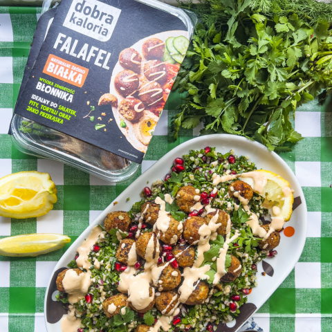 Tabbouleh z falafelami